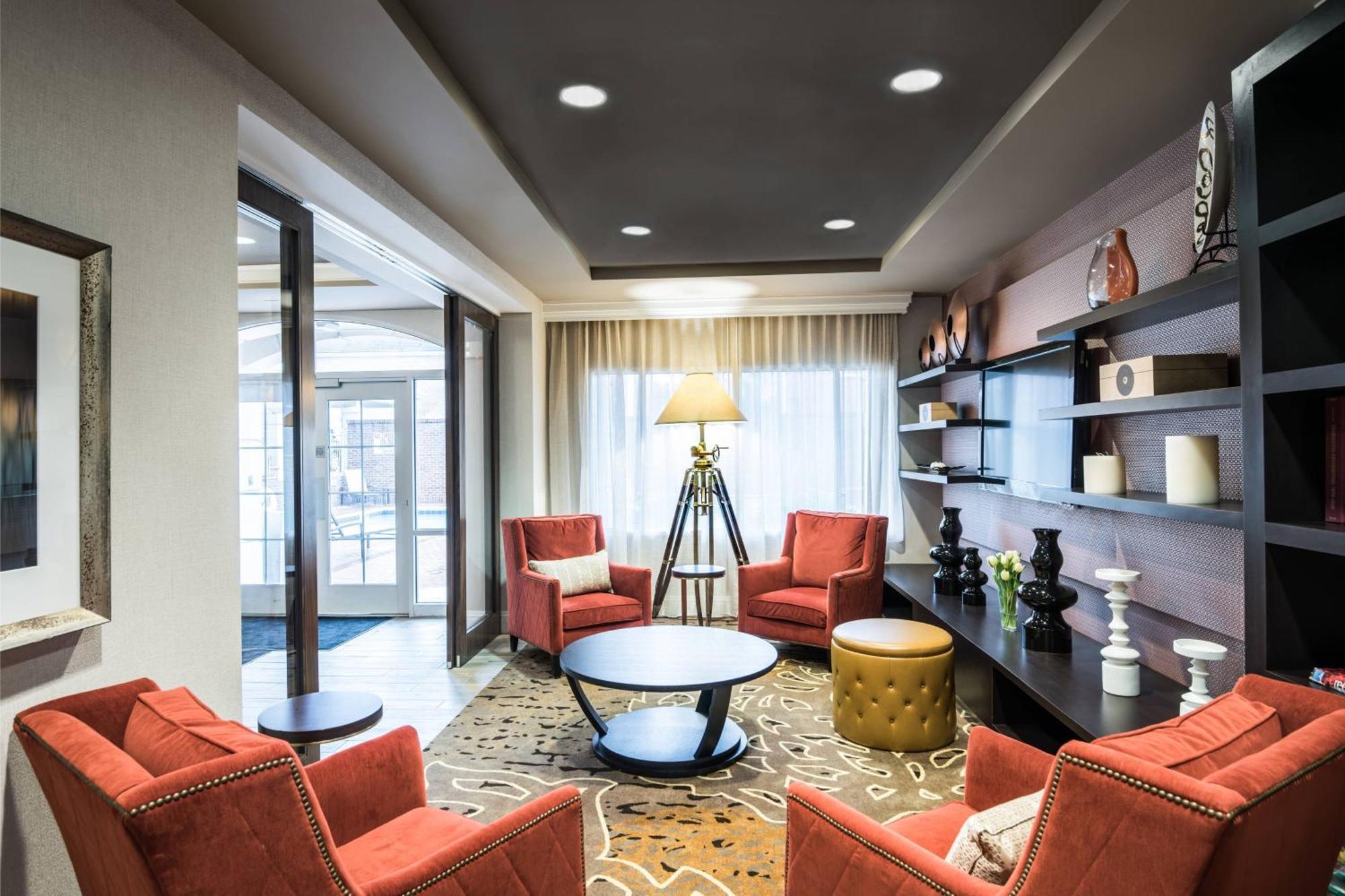 מלון Courtyard By Marriott Charleston Historic District מראה חיצוני תמונה