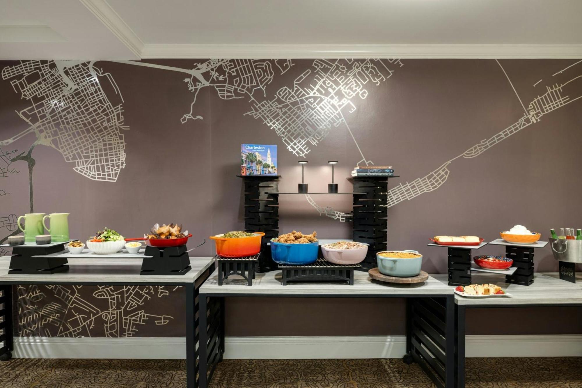מלון Courtyard By Marriott Charleston Historic District מראה חיצוני תמונה