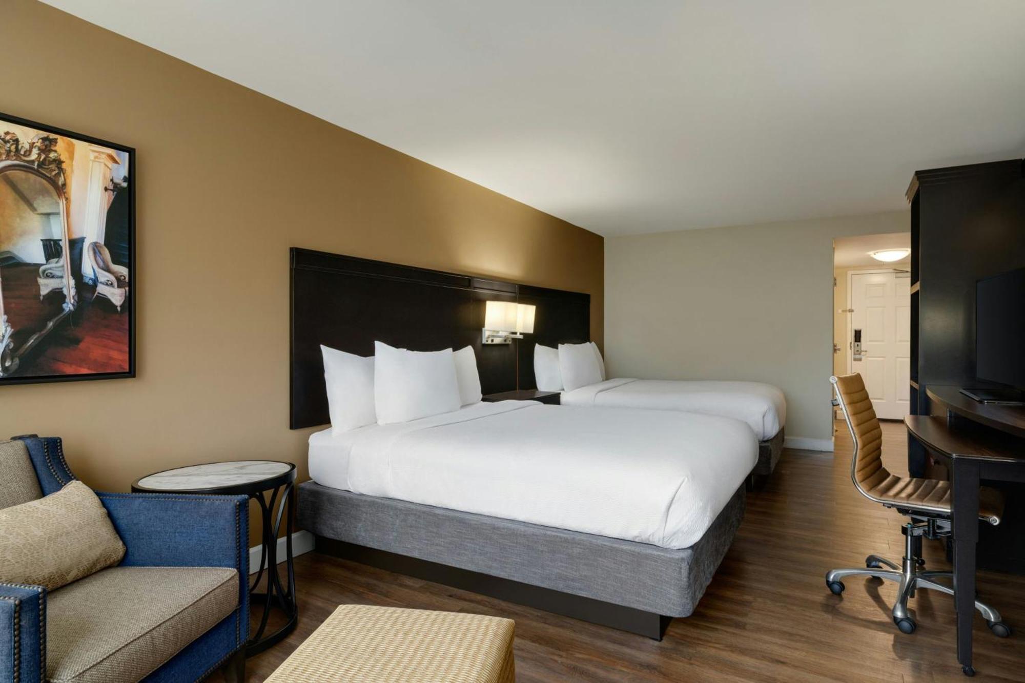 מלון Courtyard By Marriott Charleston Historic District מראה חיצוני תמונה